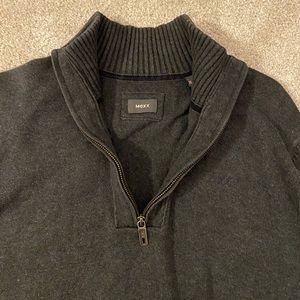 Next size large mens quarter zip sweater